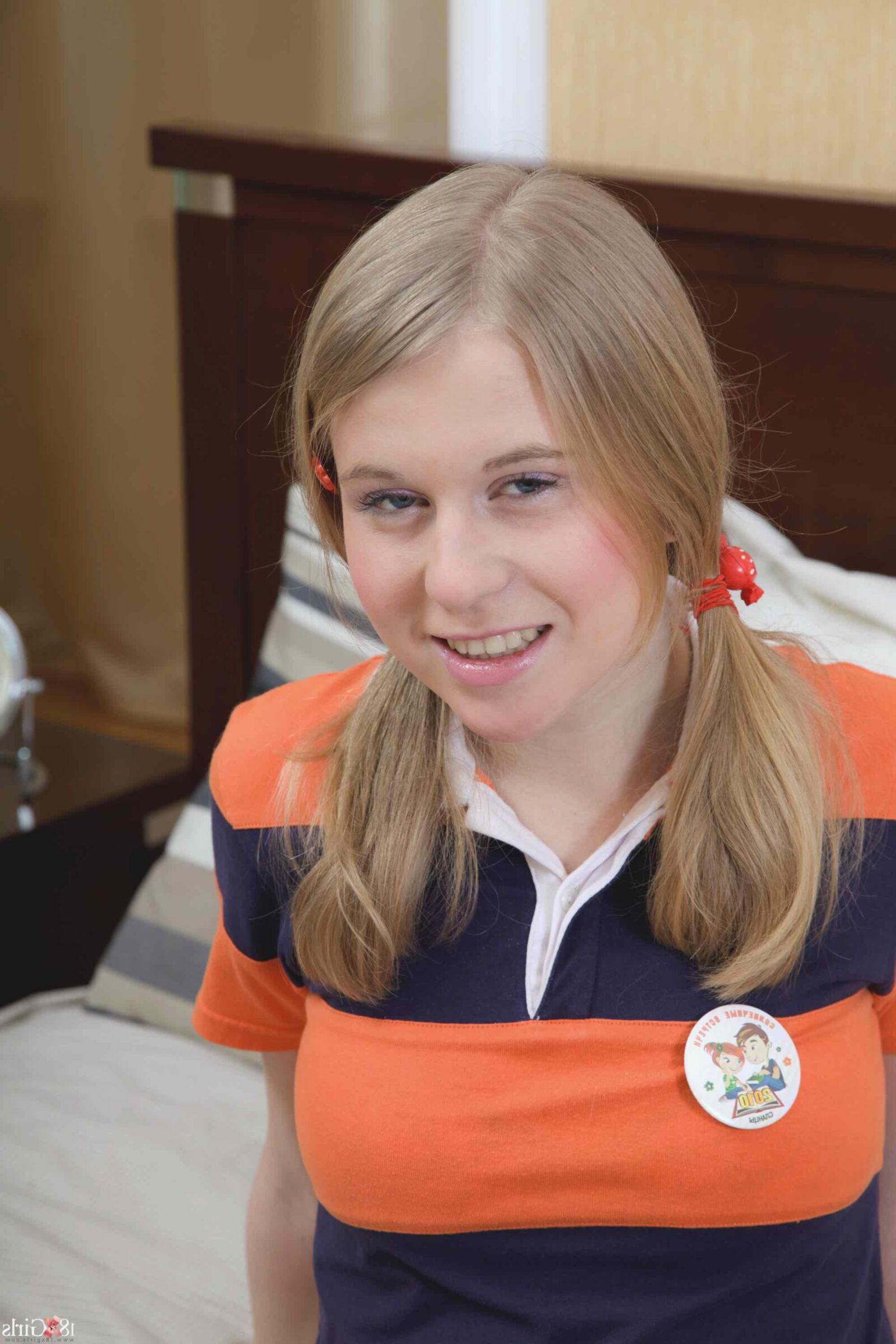 Xgirls Serina Ein Vorgeschmack auf ihn