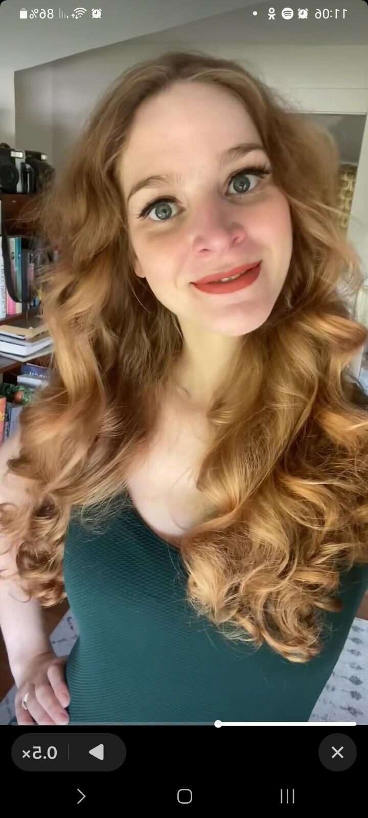 Sexy Costumer Vintage Ivy Thompson (The Sewlo Artist)