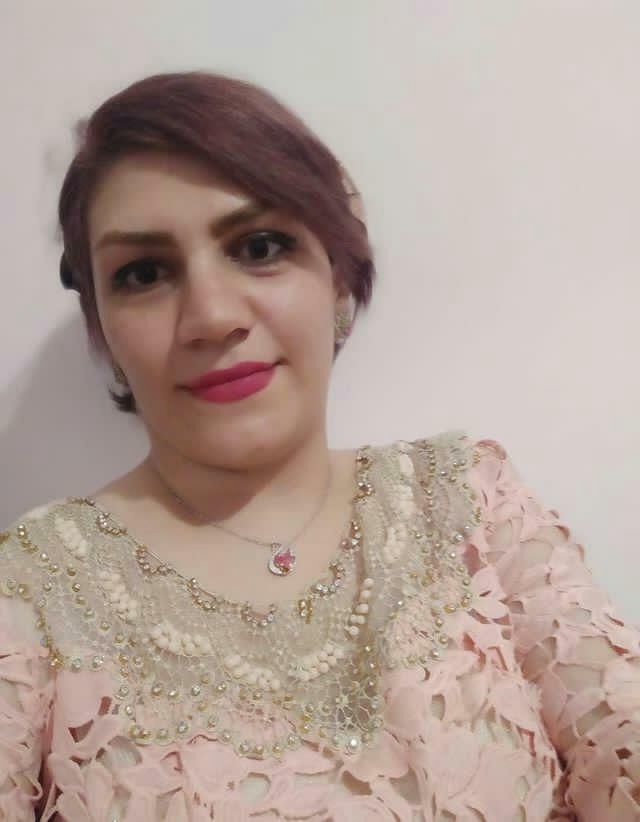 esposa iraní tetona