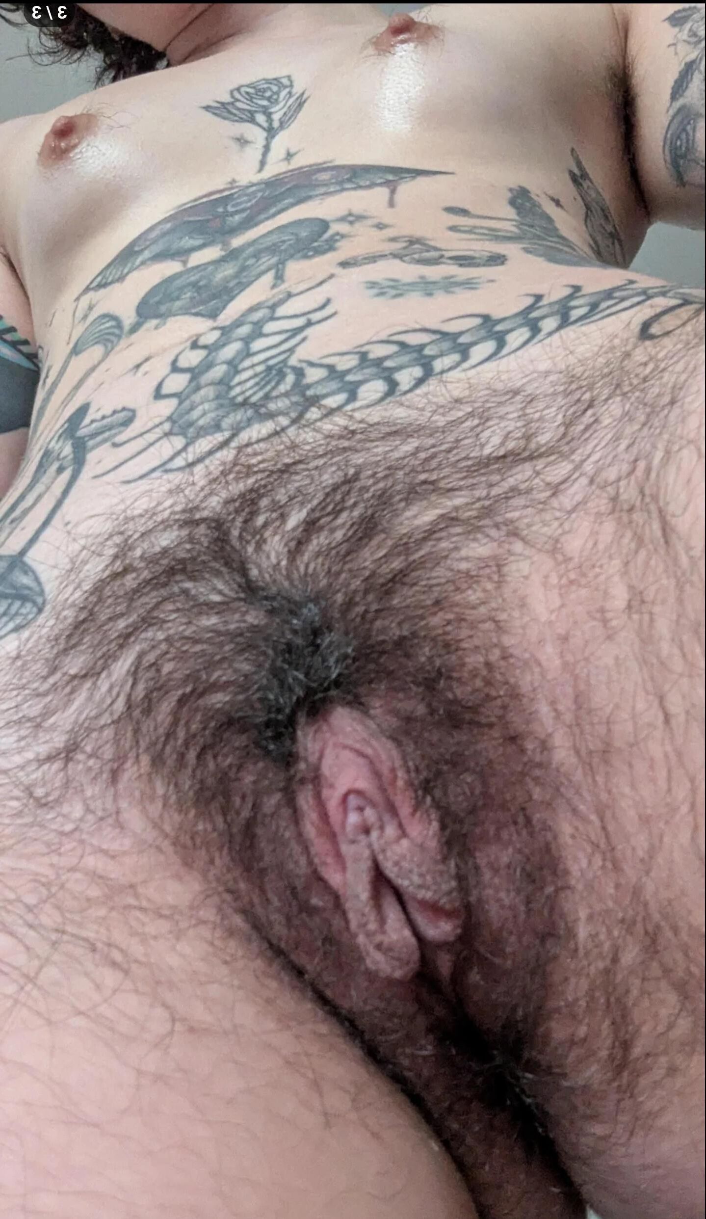 Haarige Mädchen