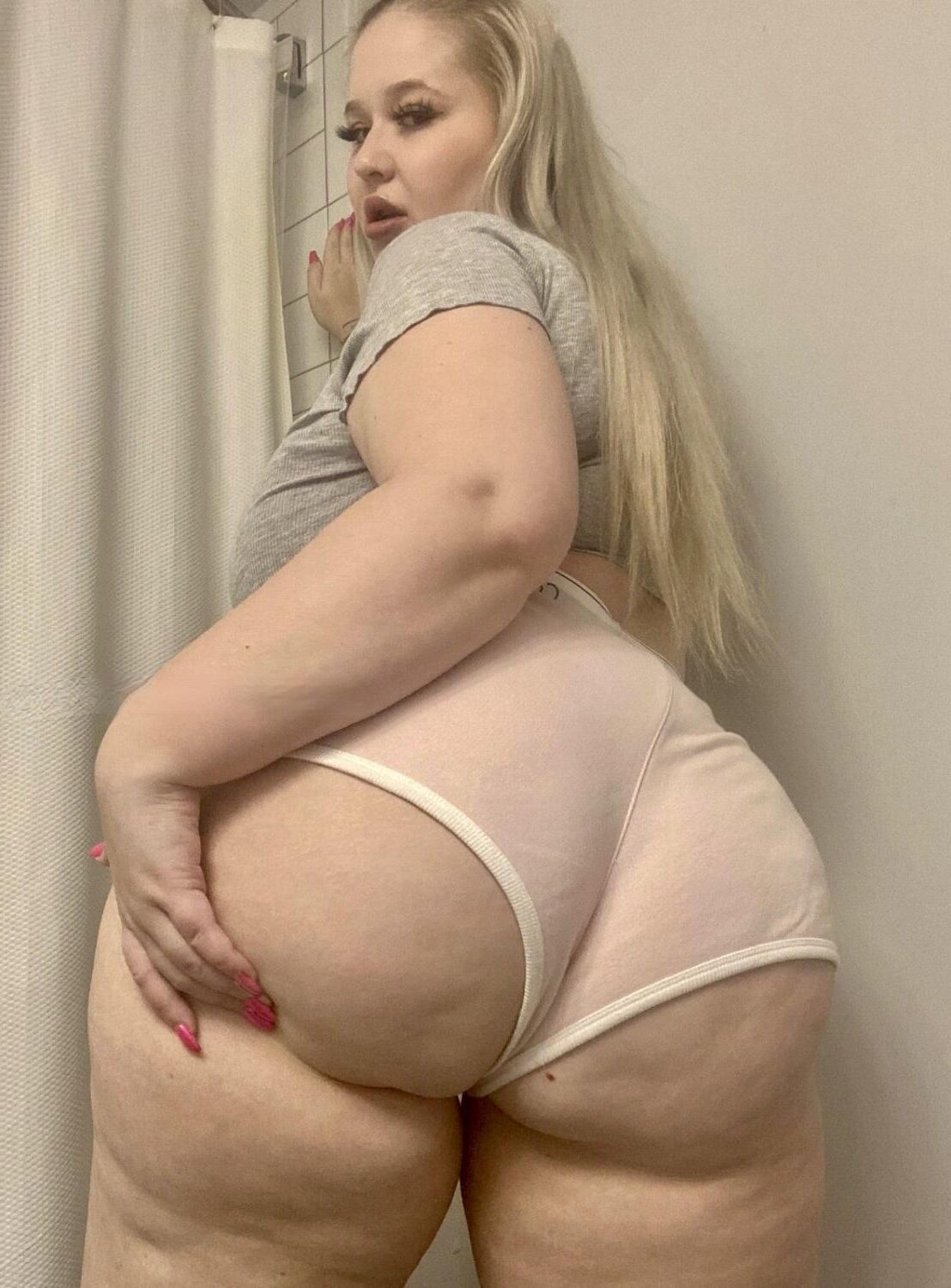 Stacy gigante tetas grandes culo rubio sexy bbw chica mezcladas