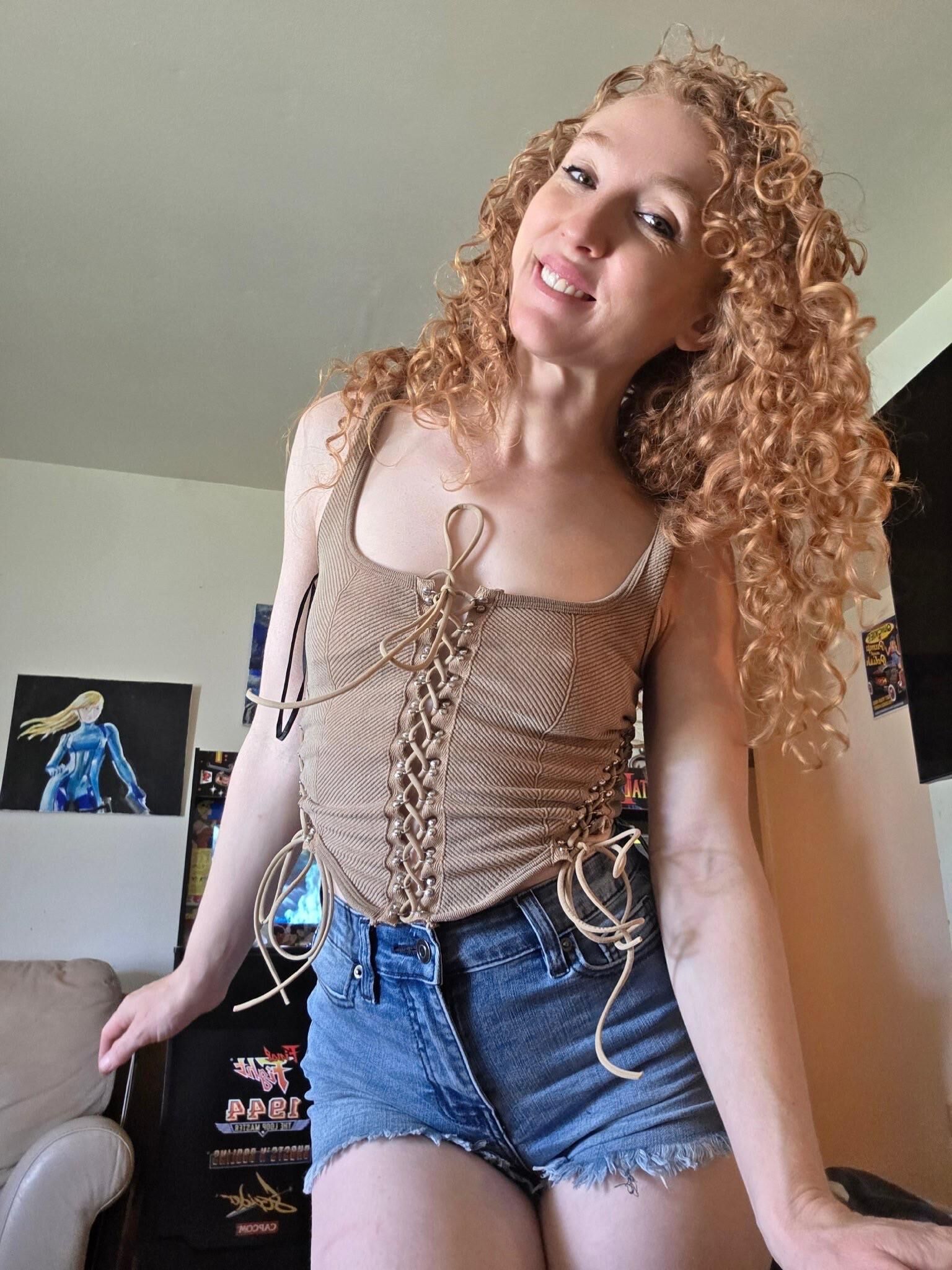 Bikini_i Big culo flaco pelirroja anal