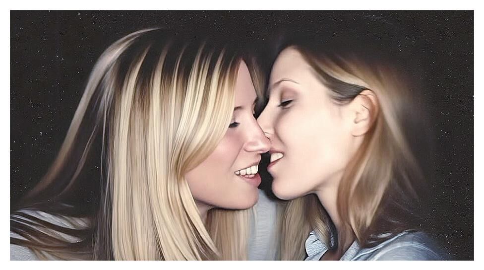 Paula und Kim machen rum