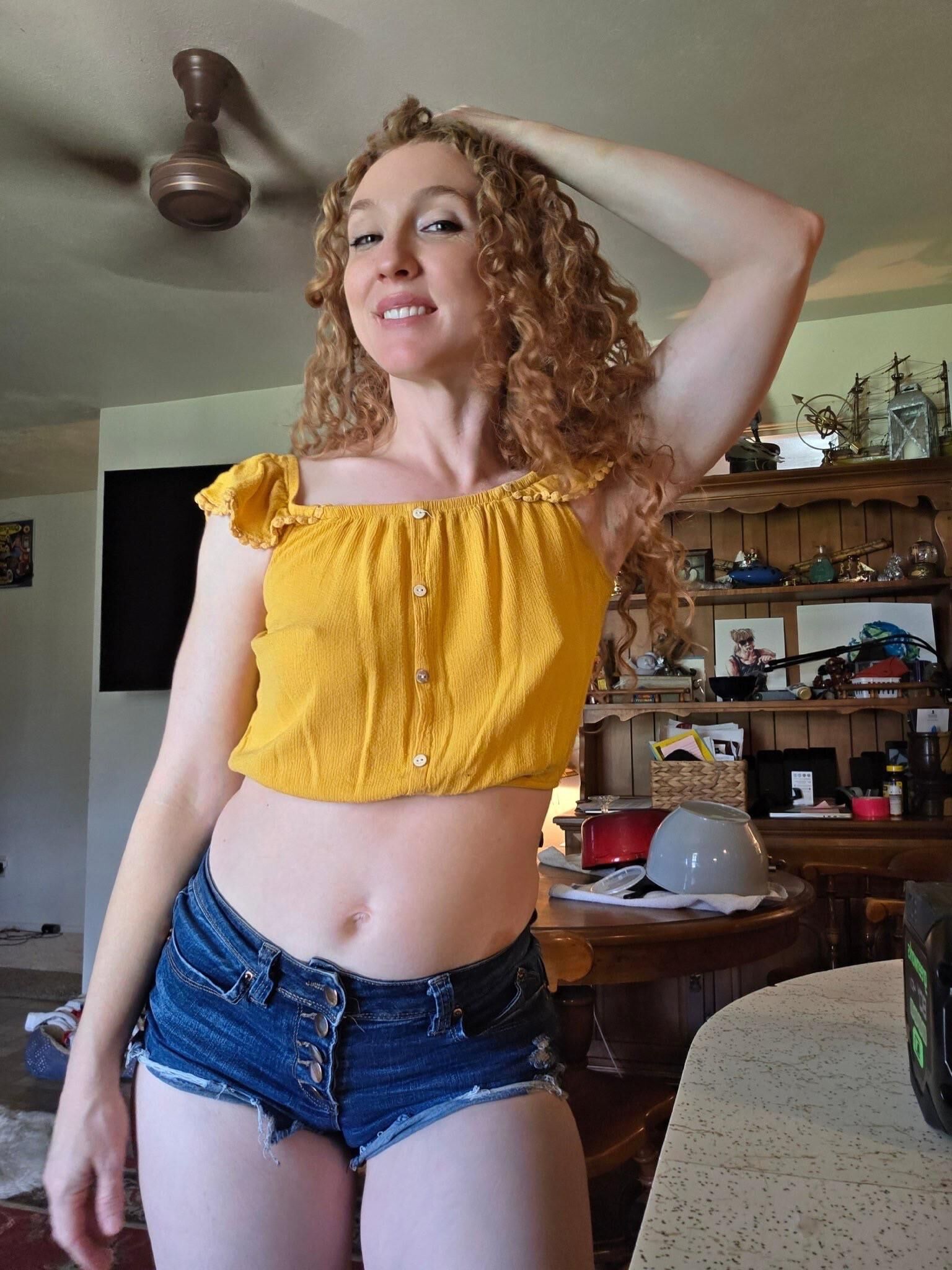 Bikini_i Big culo flaco pelirroja anal