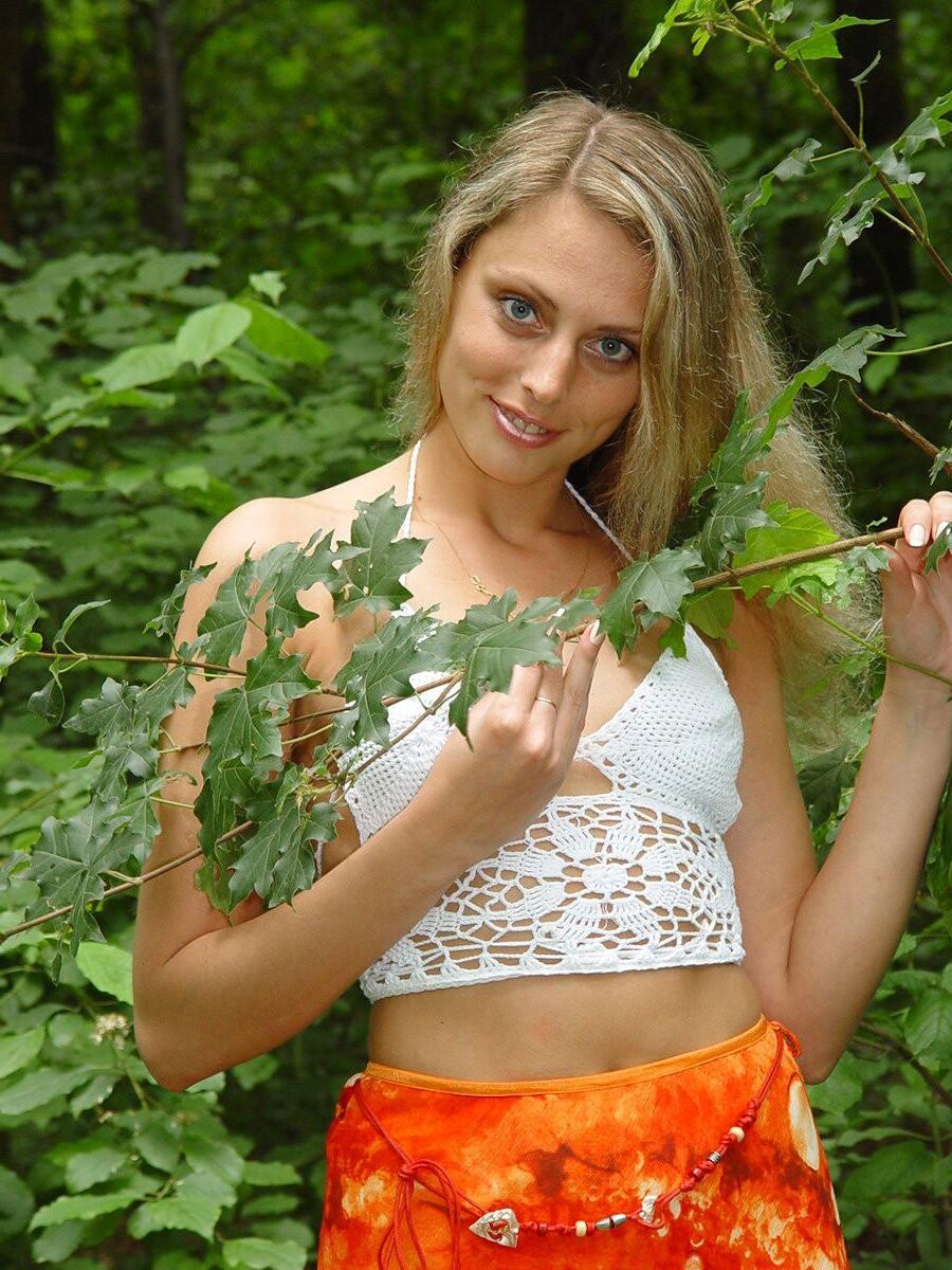 Sexy blond draußen