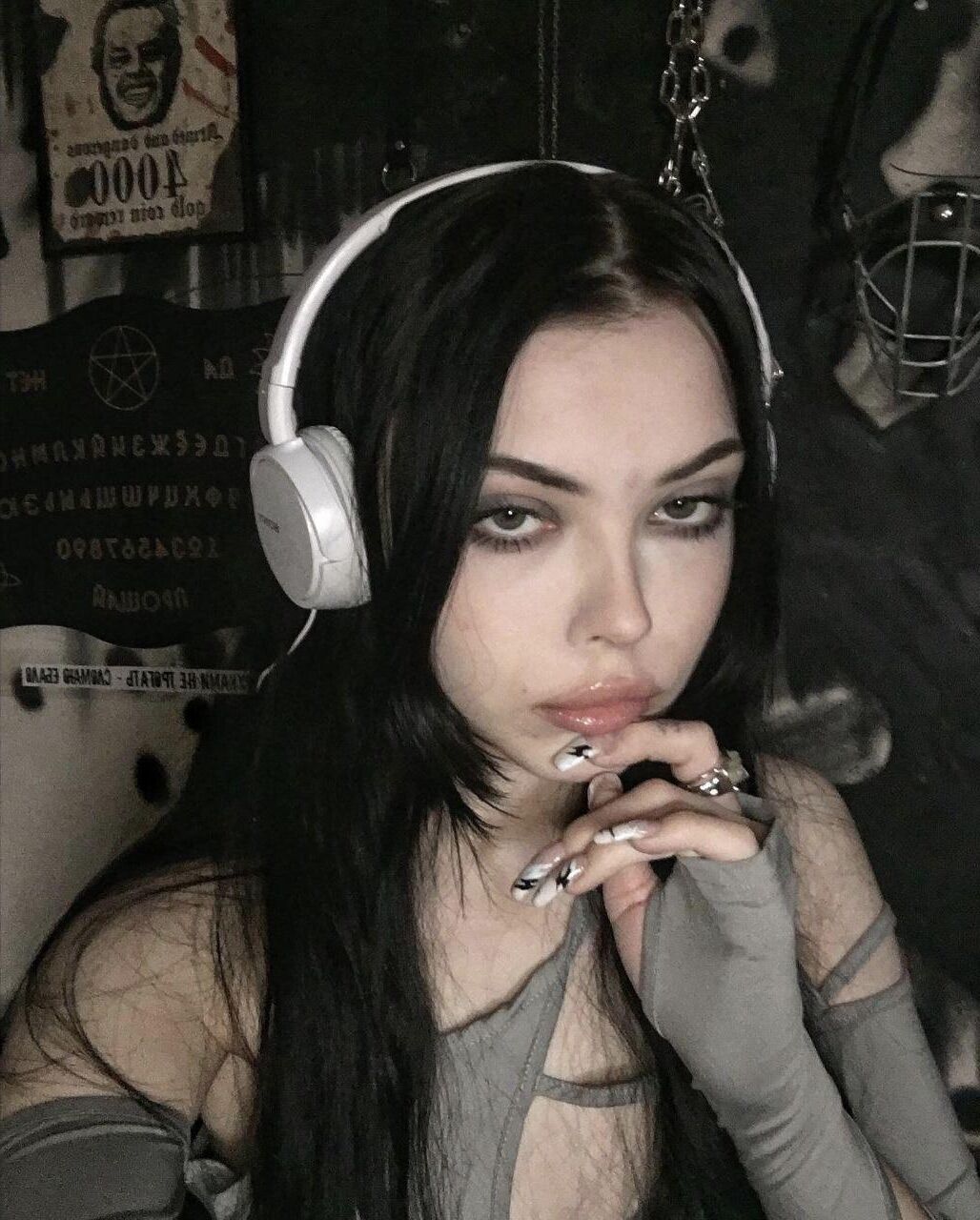 Angela | 