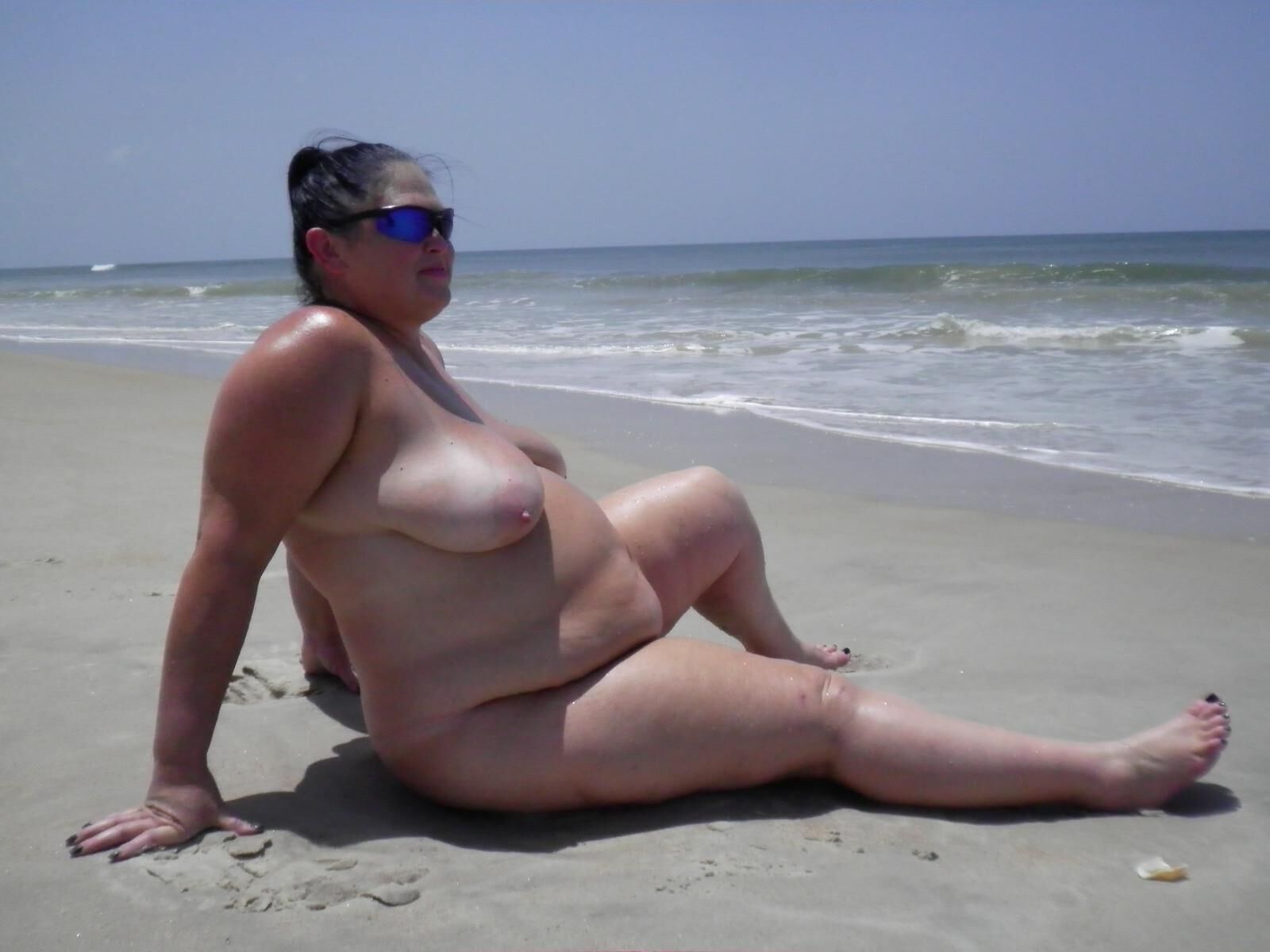 MILF LAS MILF TITAS WHITE Y CULO MIÉRCOLES