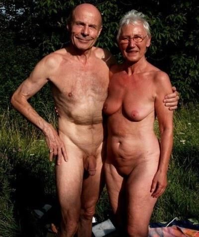 Wank Женщины в лесах и лесах