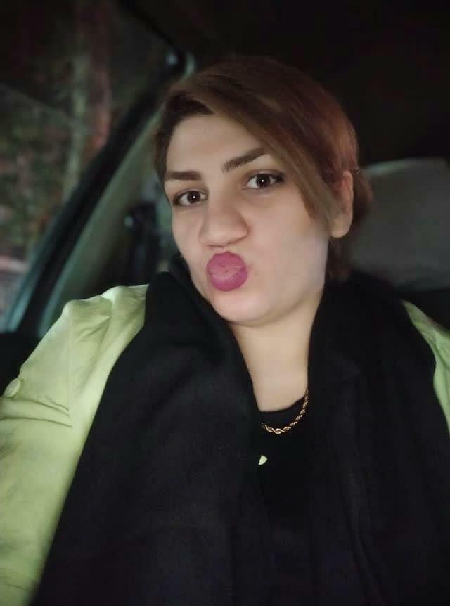 esposa iraní tetona