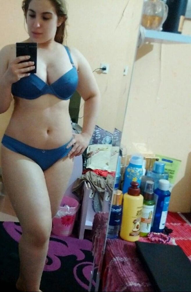 esposa iraní Farnia