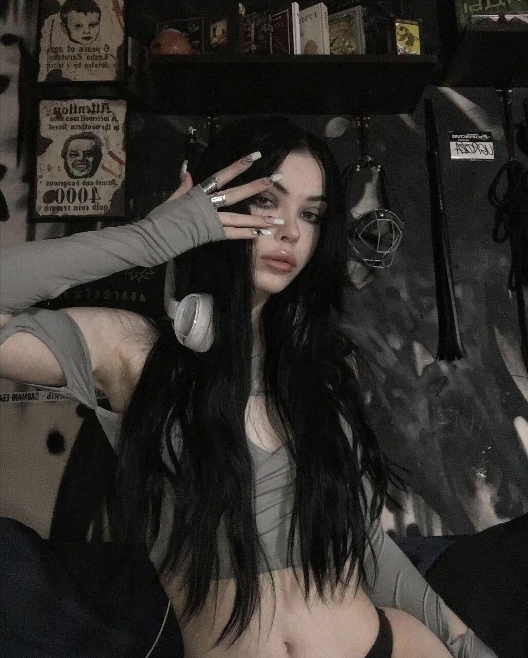 Angela | 