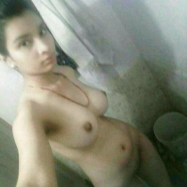 Puta selfie india