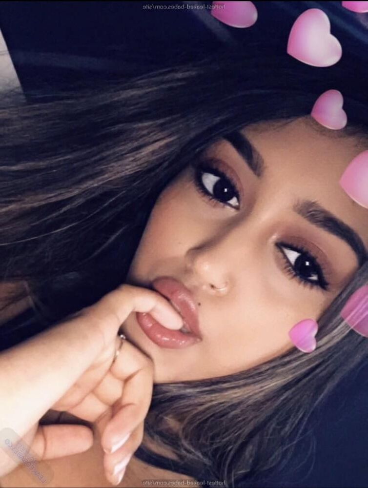 Novia india caliente en bolsas de peces