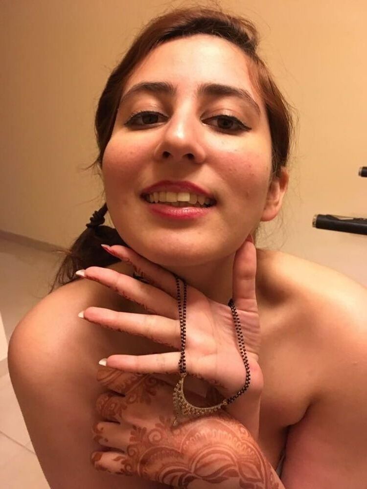 Esposa india en luna de miel