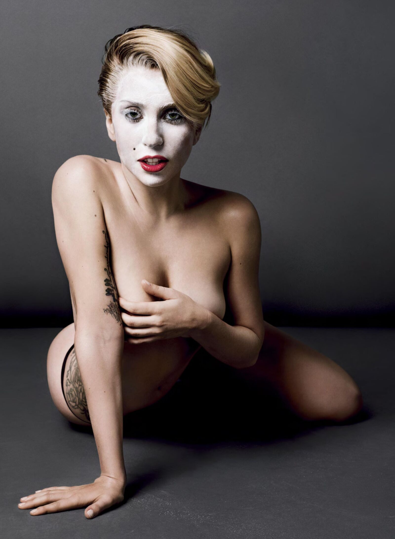 V Magazin Lady Gaga