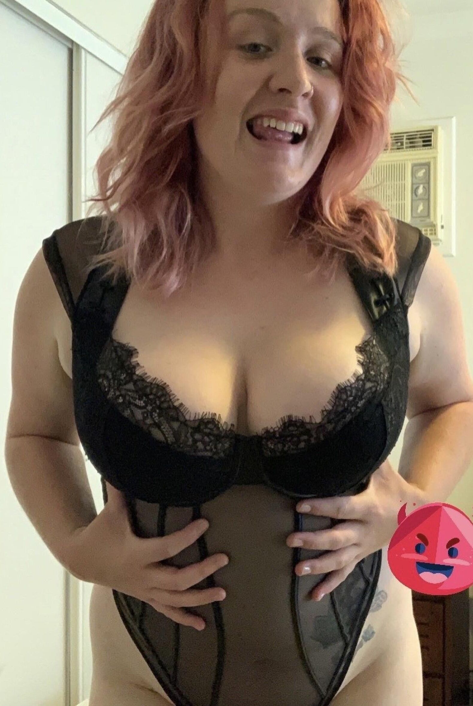 Katy Big Ass Big Boobs Blonde BBW Girl Mixed Hot Shots